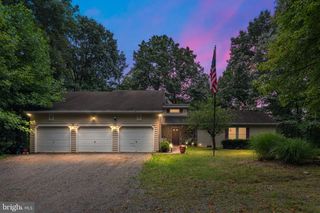 695 VULPINE DR, Gerrardstown, WV 25420