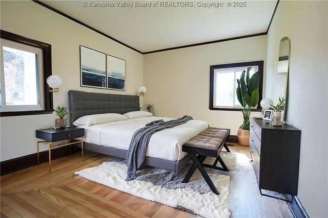 327 Hawthorne, Charleston, WV 25302