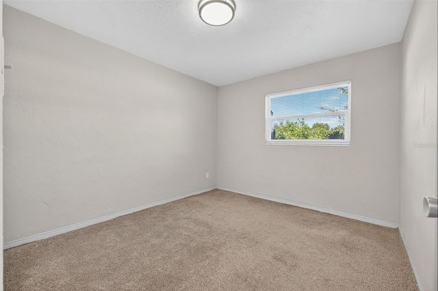 5216 30TH AVENUE N, St Petersburg, FL 33710