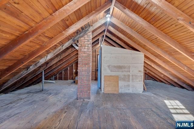 75 Scrivens Street, Totowa, NJ 07512