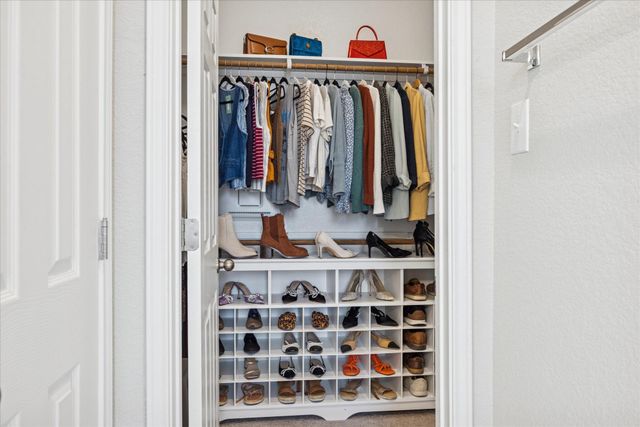 12000 Corsicana TRL, Manor, TX 78653