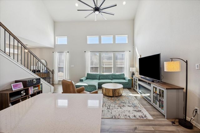 12000 Corsicana TRL, Manor, TX 78653