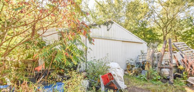 204 Dons Drive, Coldwater, MI 49036