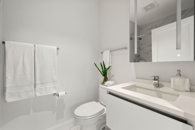 21 Crowninshield Rd 2-1, Brookline, MA 02446