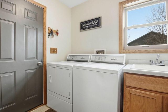 406 Thompson Street, Bloomer, WI 54724