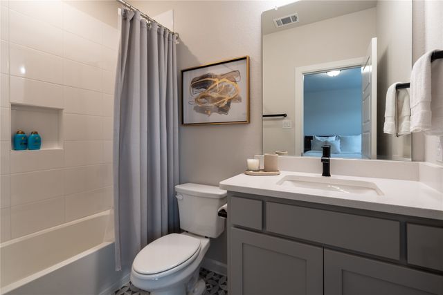 2001 Tremont Drive, Argyle, TX 76226