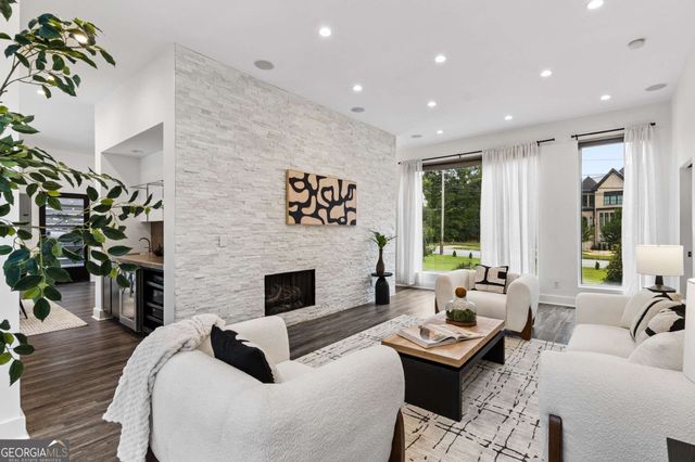 2422 Sagamore Drive NW, Atlanta, GA 30305