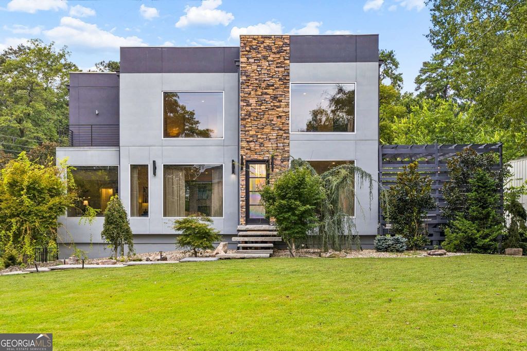 2422 Sagamore Drive NW, Atlanta, GA 30305