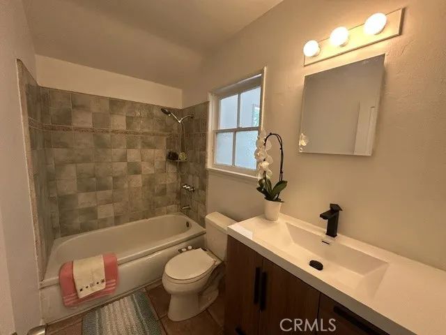 17431 Valerio, Van Nuys, CA 91406