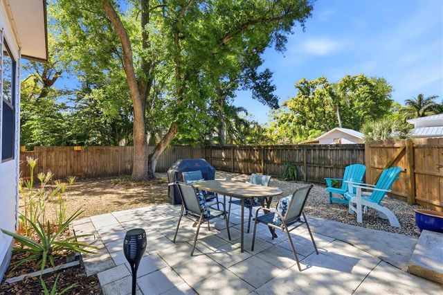 2456 ARDEN DRIVE, Sarasota, FL 34232