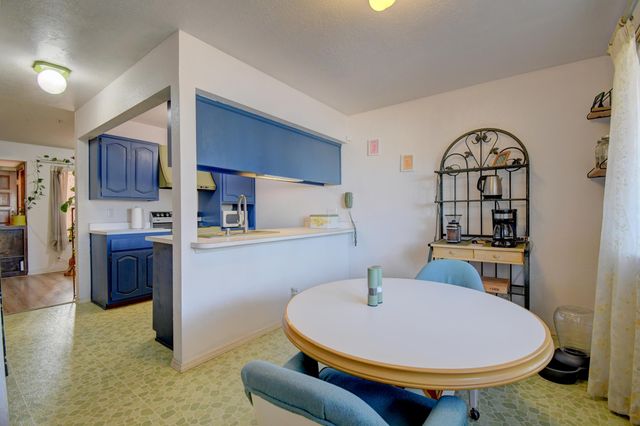 5121 Pinata Place NE, Albuquerque, NM 87109