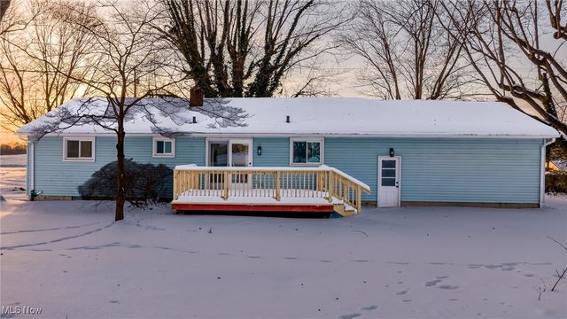 9856 Market Avenue N, Hartville, OH 44632