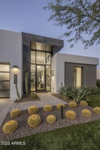 6914 E Cactus Wren Road, Paradise Valley, AZ 85253