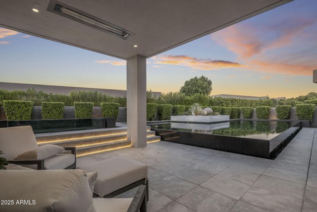 6914 E Cactus Wren Road, Paradise Valley, AZ 85253