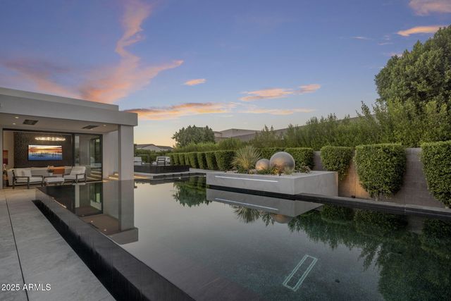 6914 E Cactus Wren Road, Paradise Valley, AZ 85253