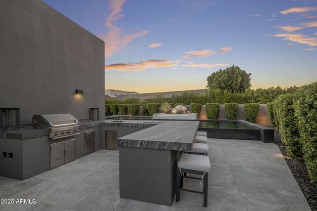 6914 E Cactus Wren Road, Paradise Valley, AZ 85253