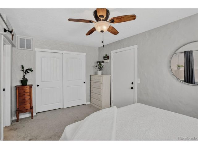 1830 Newland Ct 202, Lakewood, CO 80214