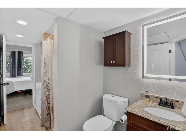 1830 Newland Ct 202, Lakewood, CO 80214