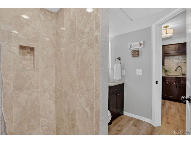 1830 Newland Ct 202, Lakewood, CO 80214