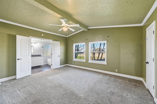 1050 Stadium Drive, Joshua, TX 76058