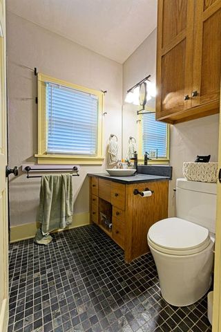 704 Miller Avenue, Norman, OK 73069