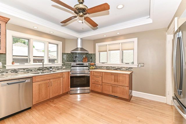 2320 N 62nd STREET, Wauwatosa, WI 53213