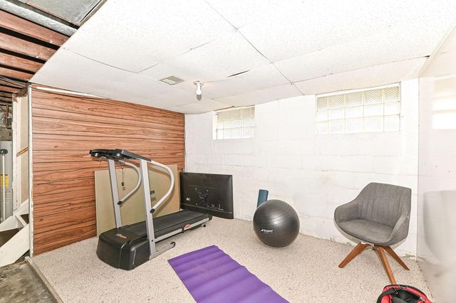 2320 N 62nd STREET, Wauwatosa, WI 53213