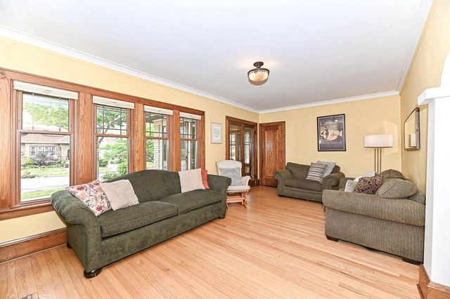 2320 N 62nd STREET, Wauwatosa, WI 53213