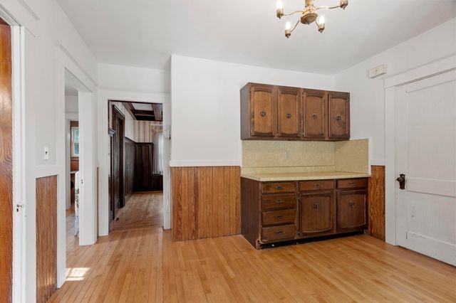 133 North Adams Street, Manchester, NH 03104