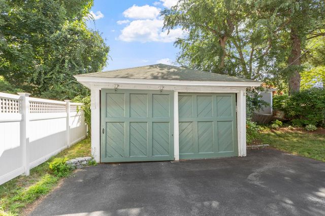 133 North Adams Street, Manchester, NH 03104