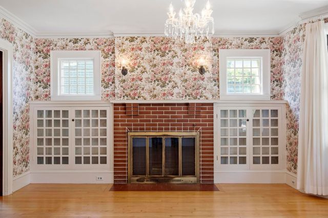 133 North Adams Street, Manchester, NH 03104