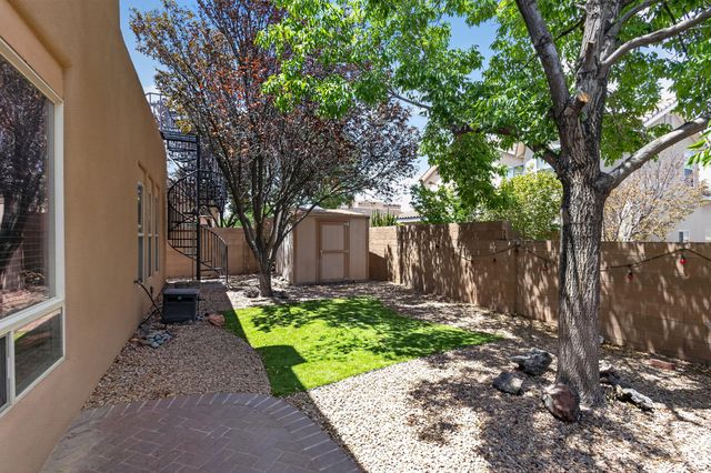 4625 Arlington Avenue NW, Albuquerque, NM 87114