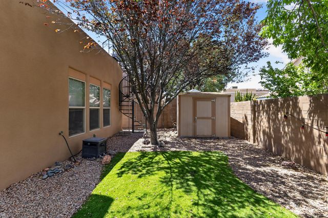 4625 Arlington Avenue NW, Albuquerque, NM 87114