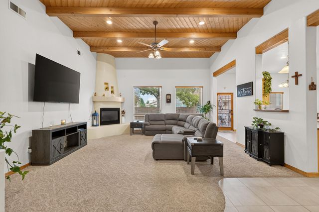 4625 Arlington Avenue NW, Albuquerque, NM 87114