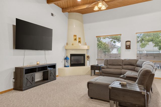 4625 Arlington Avenue NW, Albuquerque, NM 87114