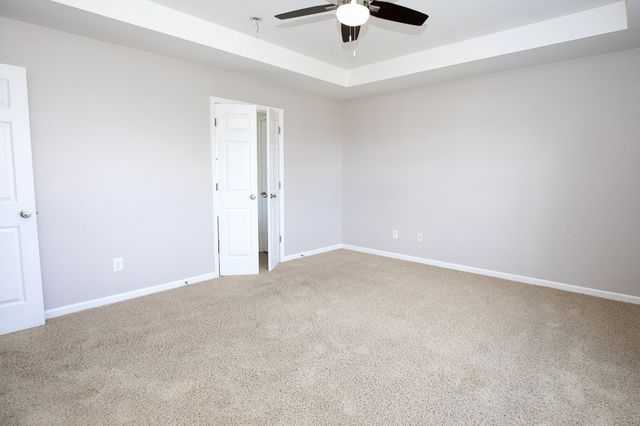 105 Porter Ct, Hendersonville, TN 37075