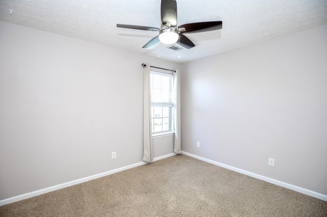 105 Porter Ct, Hendersonville, TN 37075