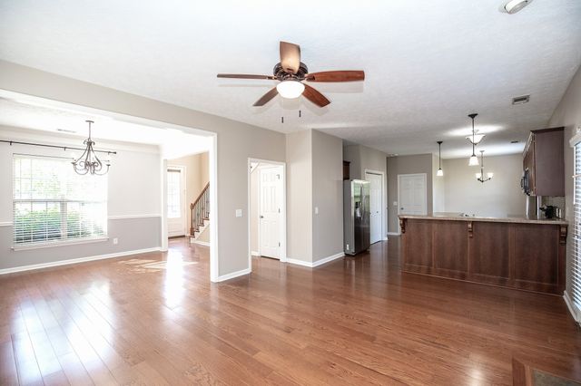 105 Porter Ct, Hendersonville, TN 37075
