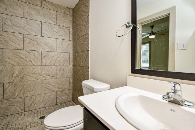 1009 Enid Street 1, Houston, TX 77009