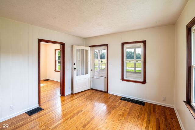 3418 Division Street, Indianapolis, IN 46217