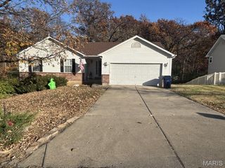 38 N Kern Drive, O'fallon, MO 63366
