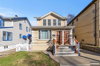 457 Washington Avenue, Cliffside Park, NJ 07010