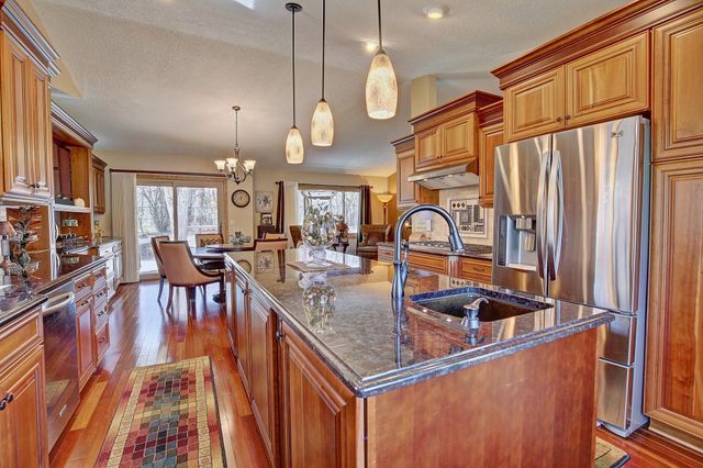 9113 Colorado Avenue N, Brooklyn Park, MN 55443