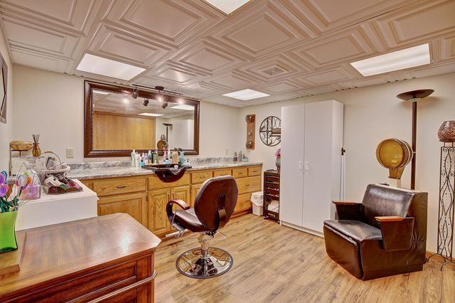 9113 Colorado Avenue N, Brooklyn Park, MN 55443