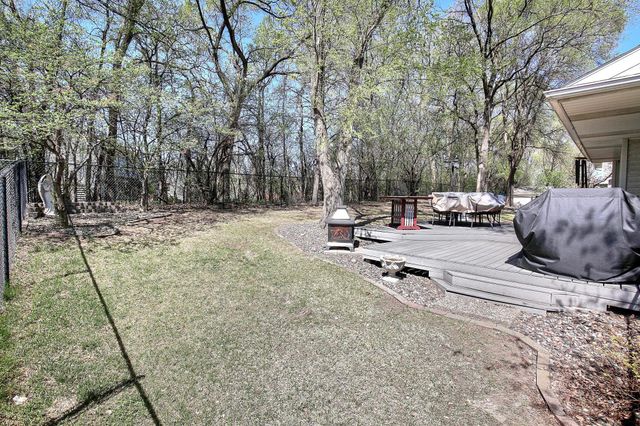 9113 Colorado Avenue N, Brooklyn Park, MN 55443