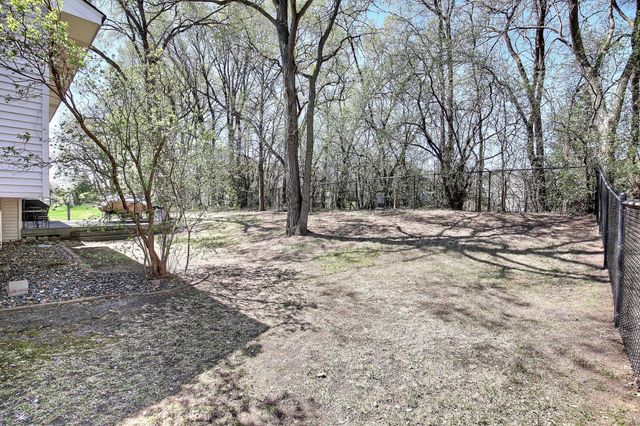 9113 Colorado Avenue N, Brooklyn Park, MN 55443