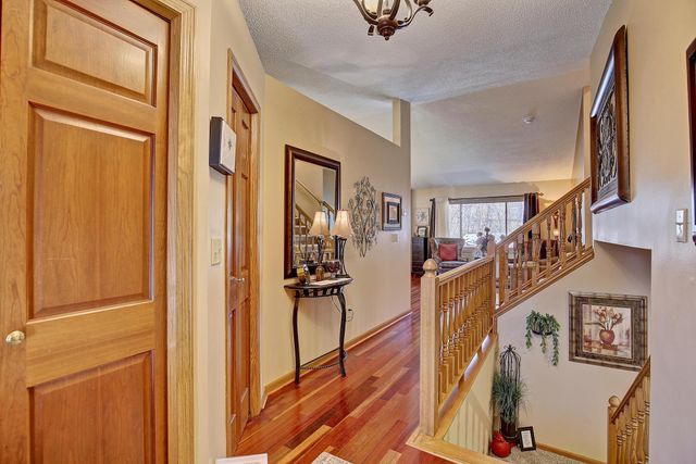 9113 Colorado Avenue N, Brooklyn Park, MN 55443