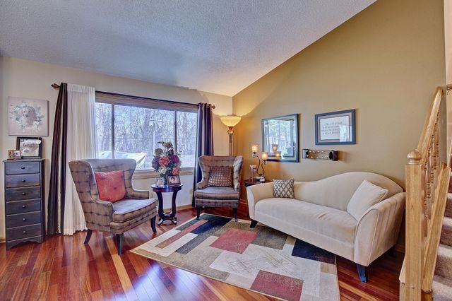 9113 Colorado Avenue N, Brooklyn Park, MN 55443