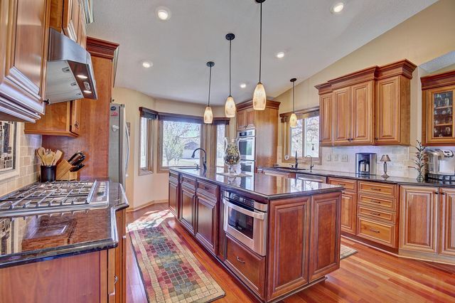 9113 Colorado Avenue N, Brooklyn Park, MN 55443