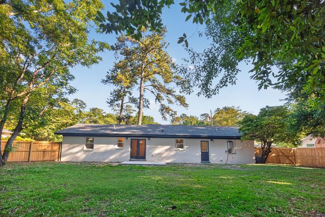 117 Camelia Drive, Summerville, SC 29485